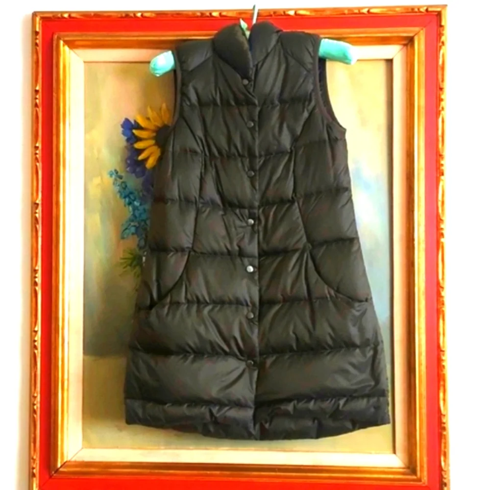 Lululemon Puffer Vest - Picture 1 of 6